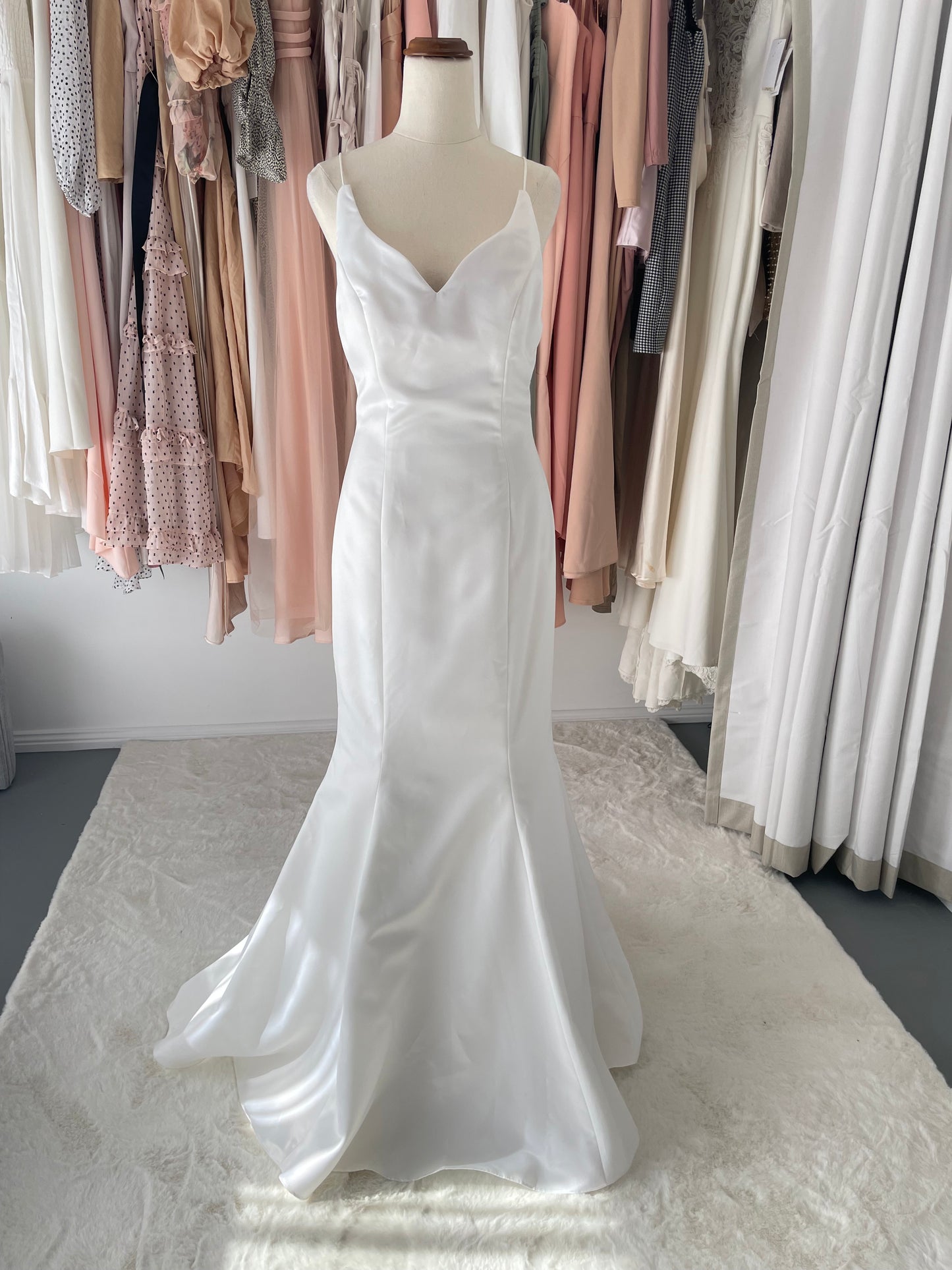 Mon Cheri Bridals | Size 6 | RRP $1,100